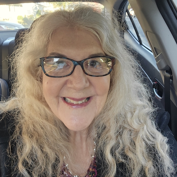 Meet your Posher, Virginia autumn - Picture 1 of 1